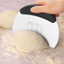 Dough Scraper with Handle and Graduated Stainless Steel Dough Scraper + Pizza Cutter, for Cutting Pizza, Pastry, Bread, Baking and Spreading