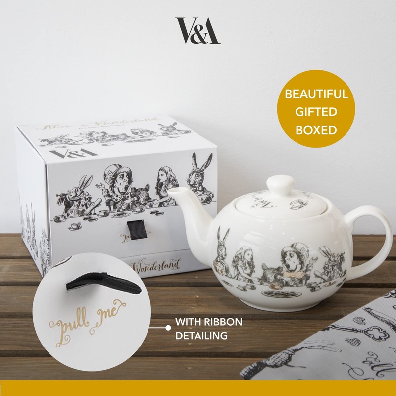Victoria & Albert Alice in Wonderland Mini Teapot in Gift
