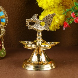 SATVIK 1 Pc Brass Panchmukhi Peacock Kerala Samai Puja Diya Kutthu Vilakku Oil Lamp Pooja 1 Step Diya Engraved Design Deepak Indian Diwali Pooja Home Mandir Office Decor Housewarming Return Gift Items