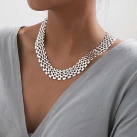 Wendalern Silver Chunky Chain Necklace Simple Bib Collar Necklace Thick Geometric Chain Clavicle Necklace Table Chain Statement Necklace Hip Hop Jewellery for Women Girls, Zinc, No Gemstone