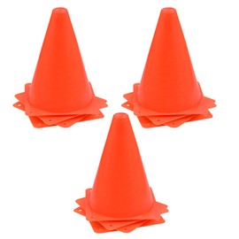 BUYGOO 12 x Marking Cones 18 cm Large Marking Cones Football Shatterproof Training Aids Football Cones Traffic Cones Multifunctional Cones Traffic Cones for Football Sports Riding & Dog Training