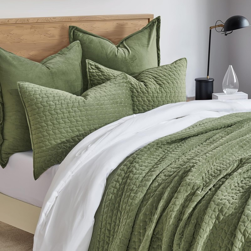 EverGrace Cross-Stitch Velvet Quilt Set, Queen Size, Loden Green