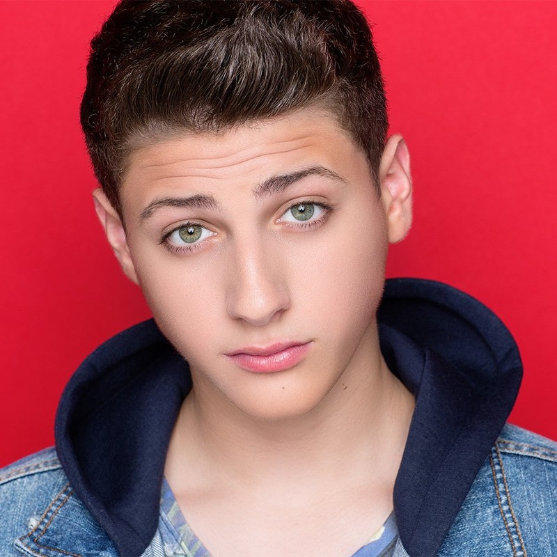 Savage Seamless Paper Photography Backdrop - Color #8 Primary Red,