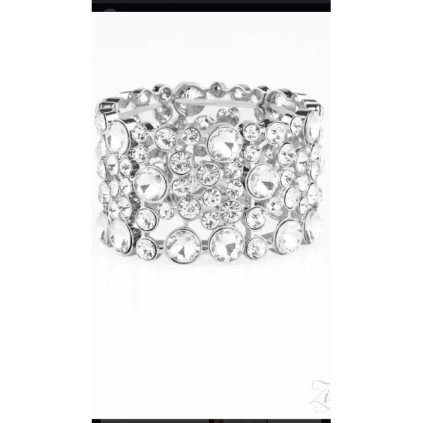 Paparazzi ONE UP Zi Collection White Rhinestone Bracelet Stretch