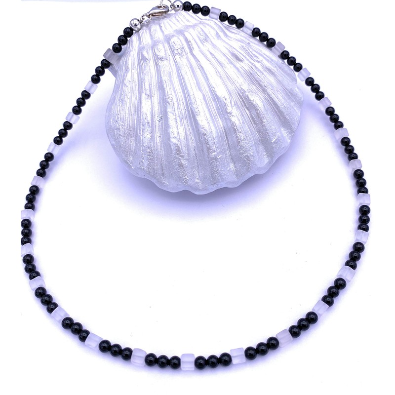 Onyx Jewellery (Necklace) Onyx Necklace with Quartz Crystal Clasp 925