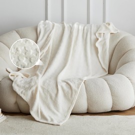 Simple&Opulence Cream Throw Blanket for Couch-Super Soft Fluffy Blankets for Women 50x70 Inches Cozy Lightweight Flannel Fleece Blanket for Home Decor（Pentagram