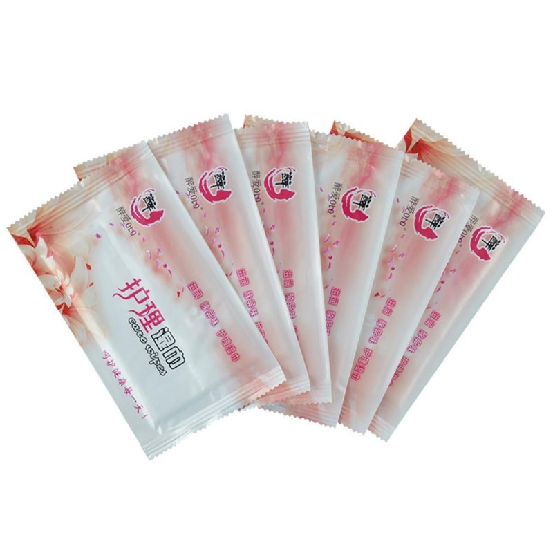 FOMIYES 100Pcs Wet Wipes for Home Office Soft Cleaning Tissue