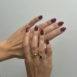 Burgundy Red Press on Nails Short Oval Nails,KXAMELIE Acrylic Nails Glue on Nails Short Almond,Soft Gel Nails Strong Nails Press ons,Fake Nails for Girls Stick on Nails for Women in 24PCS