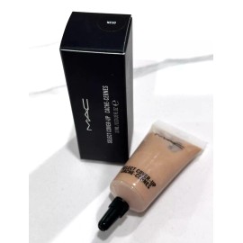 M·A·C MAC Select Cover Up NC30