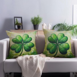Cryfox St. Patrick's Day Shamrock Pillow Covers 18 X 18 Inch Big Green Clover Throw Pillow Cover Set of 2 Saint Patrick's Pillow Case for Spring Home Bedroom Sofa Decor