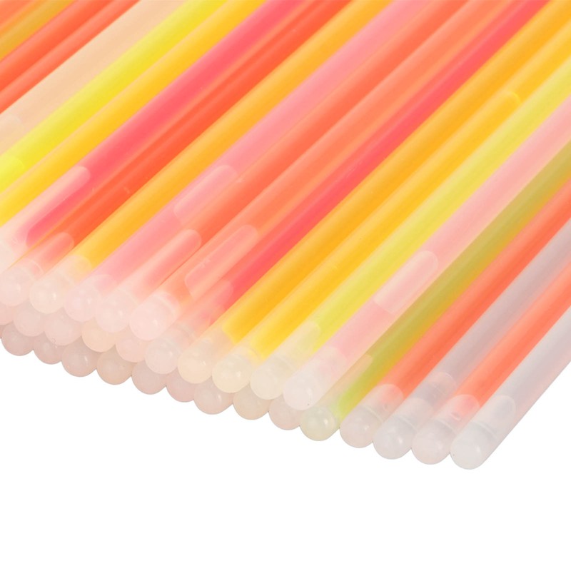 100PCS Glow Sticks Safe Waterproof Light Sticks Glow in The