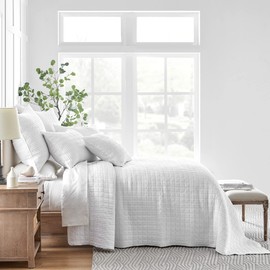 Levtex Home - Mills Waffle - Twin Quilt Set - Bright White Cotton Waffle - Quilt Size (68 x 86in.), Sham Size (26 x 20in.)