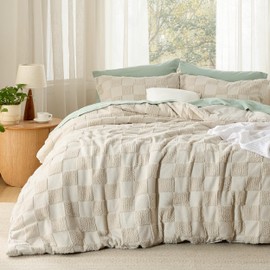 Bedsure King Size Comforter Set Beige, Boho Tufted Bedding Comforter Set, Checkered Farmhouse Shabby Chic Bed Set, 3 Pieces, 1 Plaid Geometric Comforter and 2 Pillow Shams