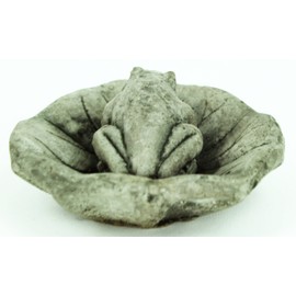 Frog on Lily Pad Garden Frog Concrete Garden Statue Cement Toad Figurine Cast Stone Figure Frogs Sculptures