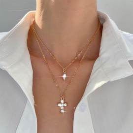 TseenYi Cz Kreuz Anhänger Halskette Boho Kreuz Kreuz Halskette Gold Geschichtet Kreuz Choker Halskette Glanz Kristall Tropfen Schichtung Halskette Kettenschmuck Für Frauen Und Mädchen