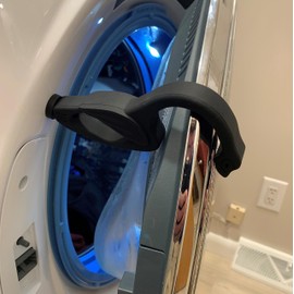 Prop and Stop Swan (Original US Brand) Front Load Washer Door Holder: Helps Your Washer Dry Properly - Prevents Odors (Black Silicone Rubber)