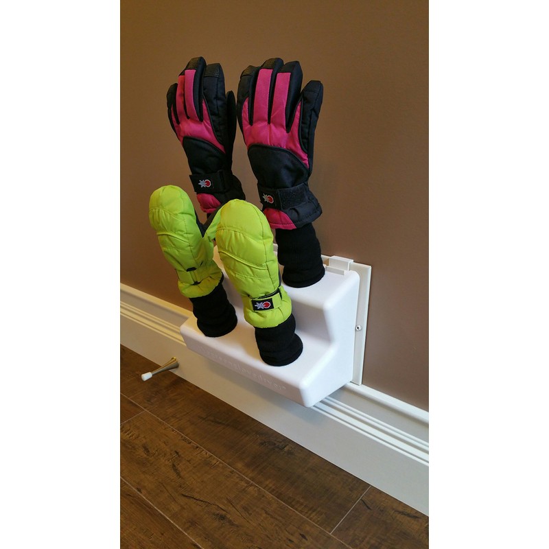 Green Glove Dryer for Hats, Gloves, Shoes & More (Wall)