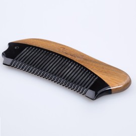 Breezelike No Static Fish Shaped Black Buffalo Horn with Sandalwood Pocket Comb