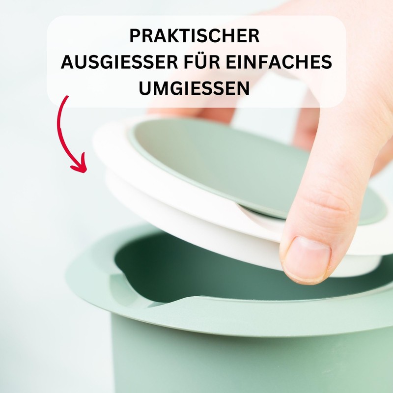 Westmark 3151227M Whisk with Two-Part Lid 1 Litre with Spout