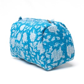 IBOAH Print Travel Toiletry Bag Organizer, Toiletry Bag, Printed Cotton Padded Makeup Bag for Women, Men and Newborns with Waterproof Lined Interior, Light Blue Flowers, Mediano, Handmade print travel