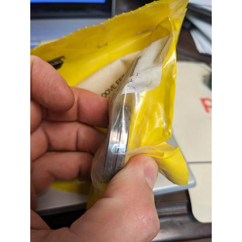 ESAB 2075538 FEED ROLL V-GROOVE .052