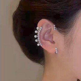 Ear Wrap Earrings for Women Pearl Ear Cuff Sparkly Crystal Climber Earrings Pearl Rhinestone Cuff Earrings Jewelry Gift for Womens