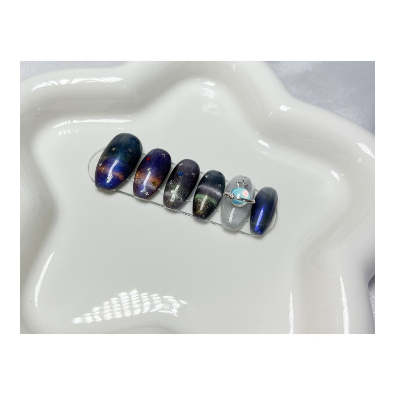 Galaxy Nail - Almond / 갤럭시 네일 - 아몬드