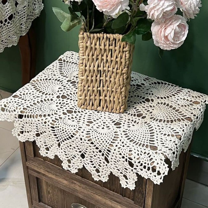 gracebuy 60cm Beige Round HANDMADE Floral Crochet Lace Tablecloths Doilies