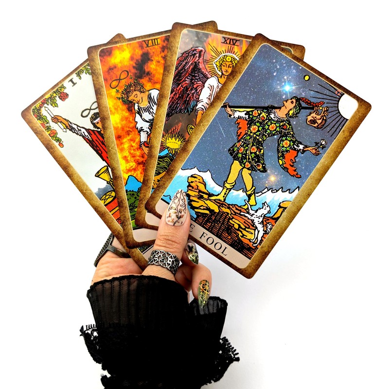 Witchy Cauldron Large Tarot Cards –Based on The Classic Rider