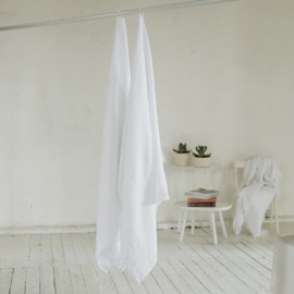 LinenMe Washed Waffle Linen Bath Towel, 30" x 51", Optical White, Prewashed 100% Linen, Made in Europe, Bath Sheet, European linen, Machine Washable, Super Absorbent