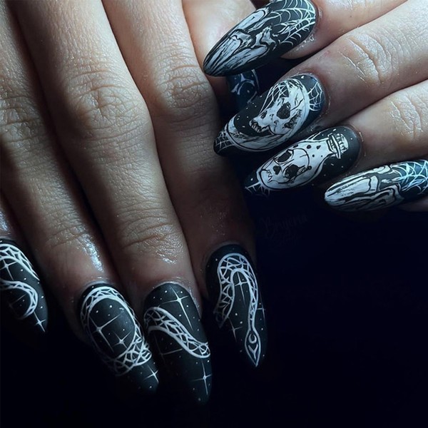NICENEEDED 24 Stück Halloween Press On Nägel Mittelgroße Mandelförmige Kunstnägel