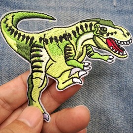 Dinosaur Patches 15Pcs Embroidered Applique Patches Sew on or Iron on Patches for Clothing Backpack Jackets Hats Repair Decorations DIY Badge Appliques Sewing DIY Crafts