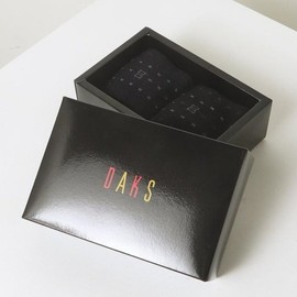 Daks (신세계강남점)DBSS5E605BK 남성중목2족 별패턴 DD로고 중목 2족세트 (DBS5E605BK) DBSS Men's Mid-Length Socks Set 2 Pairs with Star Pattern and DD Logo