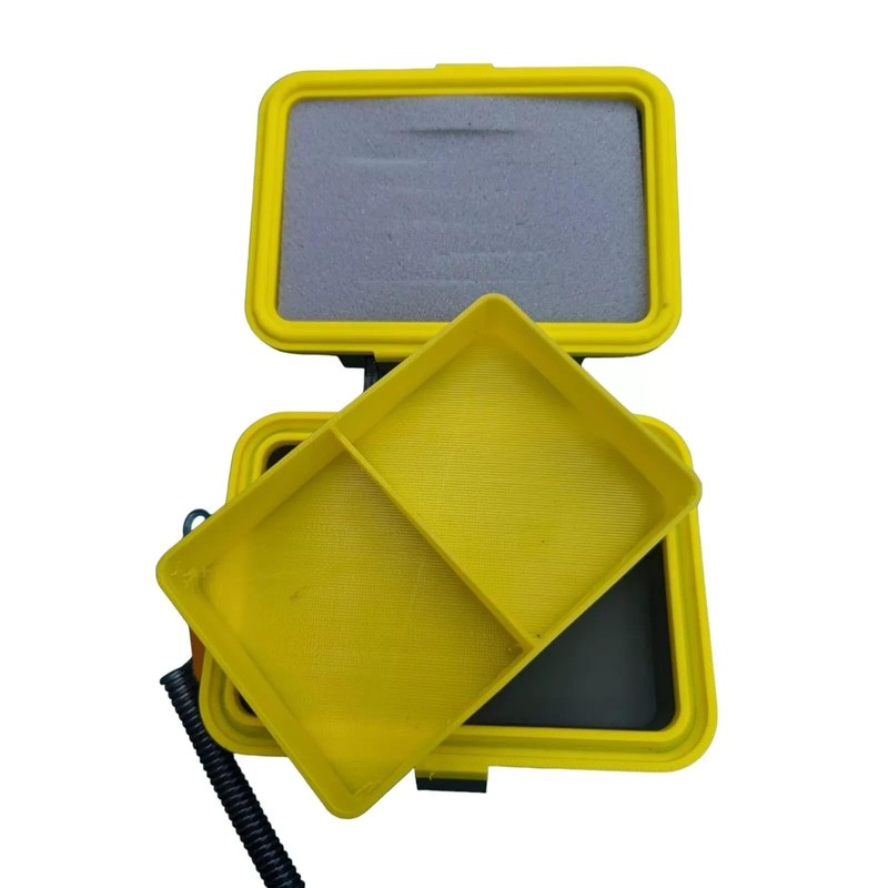 Dig Mate Metal Detecting Artefacts Find Box, Sturdy Construction, Safety