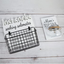 EVA murmure Lost Socks Rustic Wooden Laundry Sign Wall Decor With Attached Basket And Mom Tip Jar Wooden Sign With Bottle - Laundry Room Organization, Housewarming Gift Laundry Room Decor - White