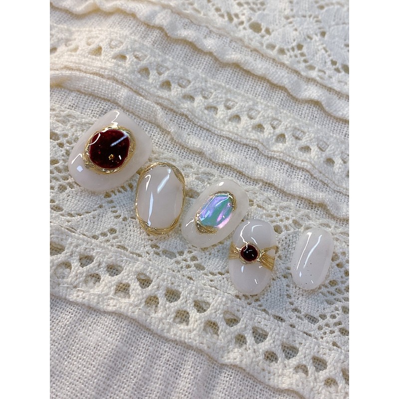 [Janef] Luxurious brooch nails like gemstones - Emerald on both