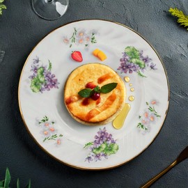 Lynns 7.5-Inch Vintage Floral Pattern Porcelain Salad Dessert Plates Set of 6 Collectible Retro China Dinnerware Perfect for Entertaining & Gift - Marguerite