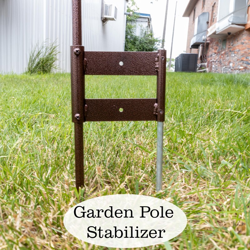 SWEN Products Notre Dame Fighting Irish Weathervane (Garden Stake Included)
