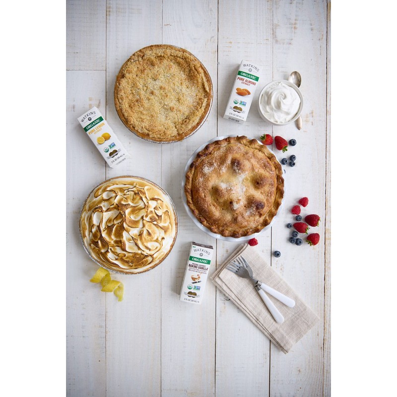 Watkins Organic Almond Extract, No Artificial Colors or Flavors, Kosher,