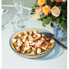 CLAPPER 10.5 Inch Deep Dish Glass Pie Pan – Clear Light Blue Pie Dish for Baking Fruit Pies, Tarts, Quiches, Oven Safe, Durable Pie Plate