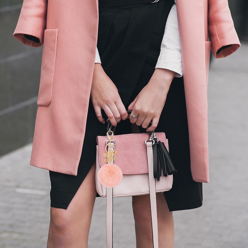 JSRQT Keyring Initial Letter Golden, m, Unit size