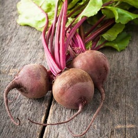 Eden Brothers Beet Seeds - Lutz Green Leaf Non-GMO Seeds for Planting, 1 Ounce | Low-Maintenance Vegetable Seeds, Plant During Warm Season, Zones 2, 3, 4, 5, 6, 7, 8, 9, 10