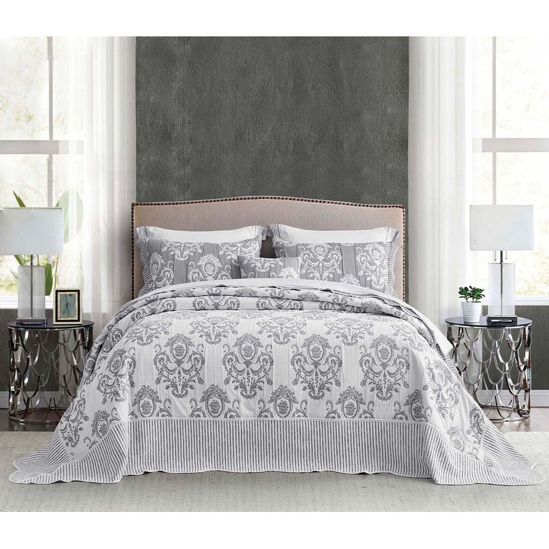 HZ & HY Oversized King Bedspread, Jacquard Matelasse Damask Pattern
