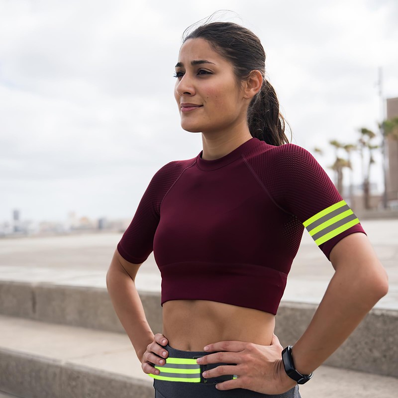 SULIVES Reflective Running Gear Set, High Vis Straps & 4Pcs