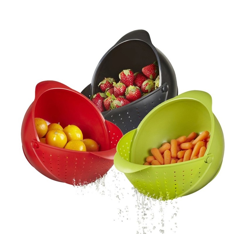 Umbra Rinse Bowl and Strainer, Black