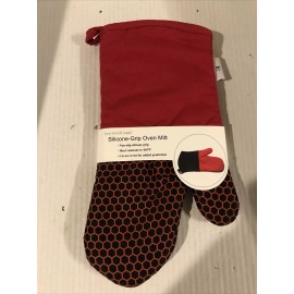 Household Trend Silicone Grip Oven Mitt Soft Flexible Cover Wrist Red  (2-FD-71