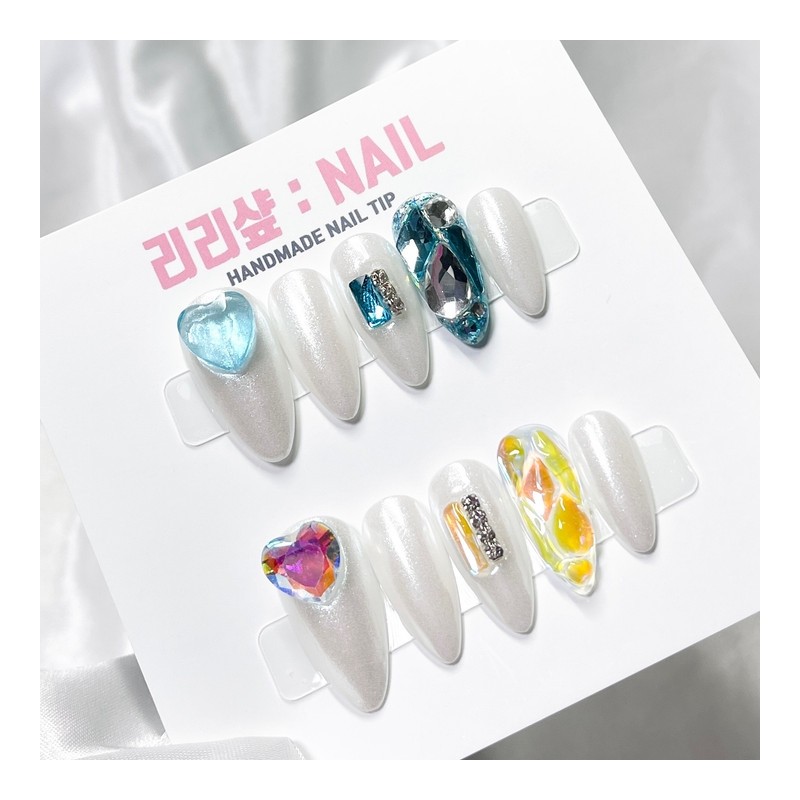 Water shine dripping heart full stone handmade nail tip -