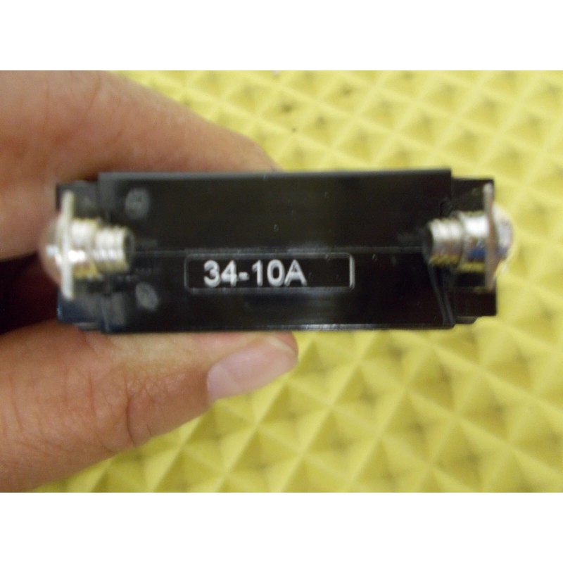 Carling 10Amp Single Pole Black Toggle Breaker AA1-B0-34-610-5D1-C Marine (NEW)