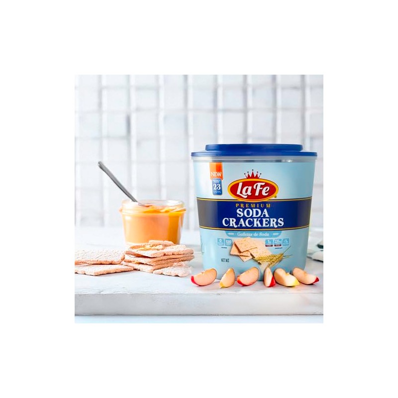 La Fe Premium Soda Crackers in a 23-count resealable Tub