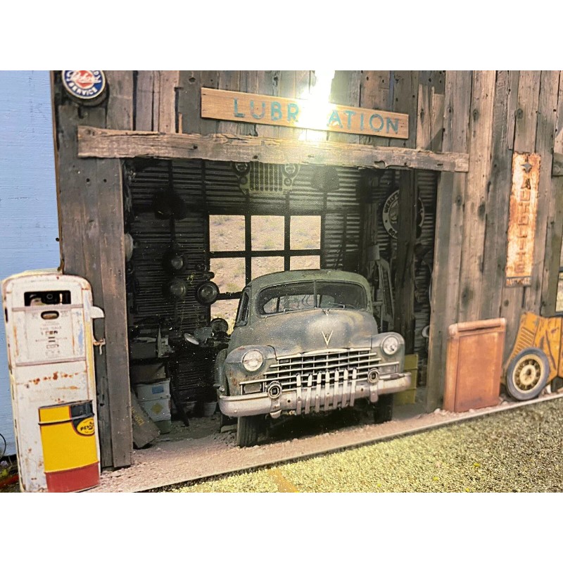 PTF DESIGNS O Scale GAS STATION Building Flat w/LED -